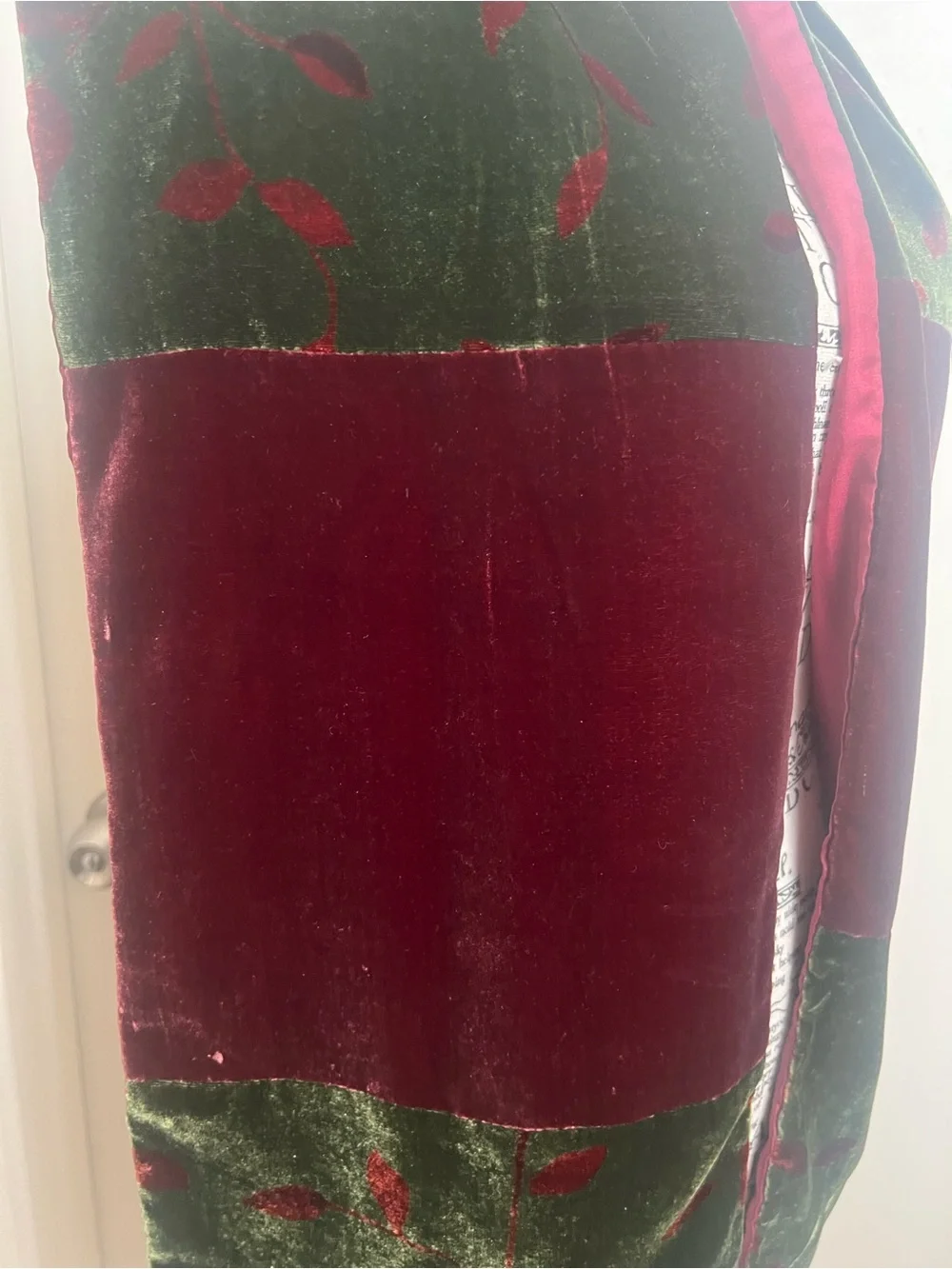 Vintage 100% Silk Velvet Scarf Shawl Green Burgundy Made USA